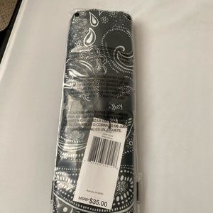 Vera Bradley apron in stellar paisley